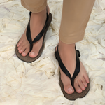 Omi Thong-Strap Cork Sandals Men